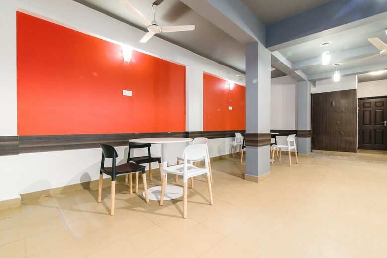 Hotel Collection O 42664 Goveia Resorts