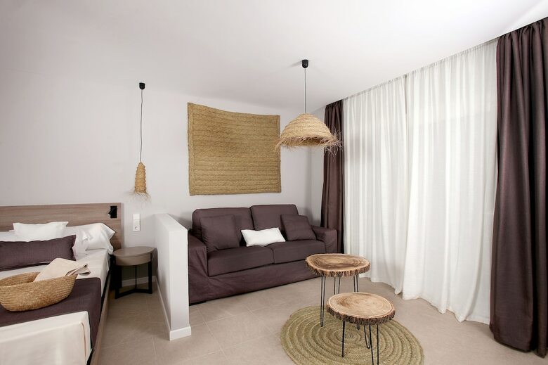 Hotel Eques Petit Resort