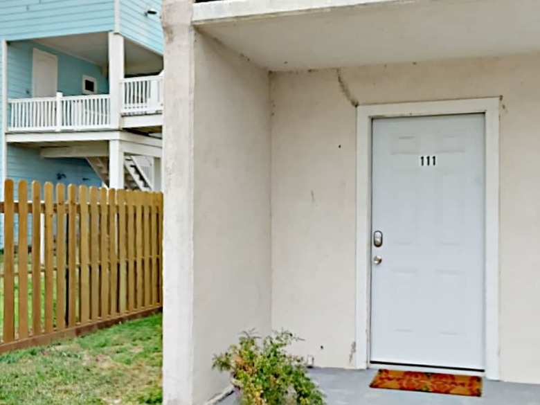 111 Sea Breeze