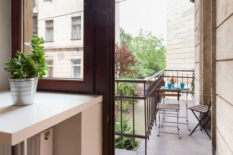 Wonderful Apartment Wrzesinska Street