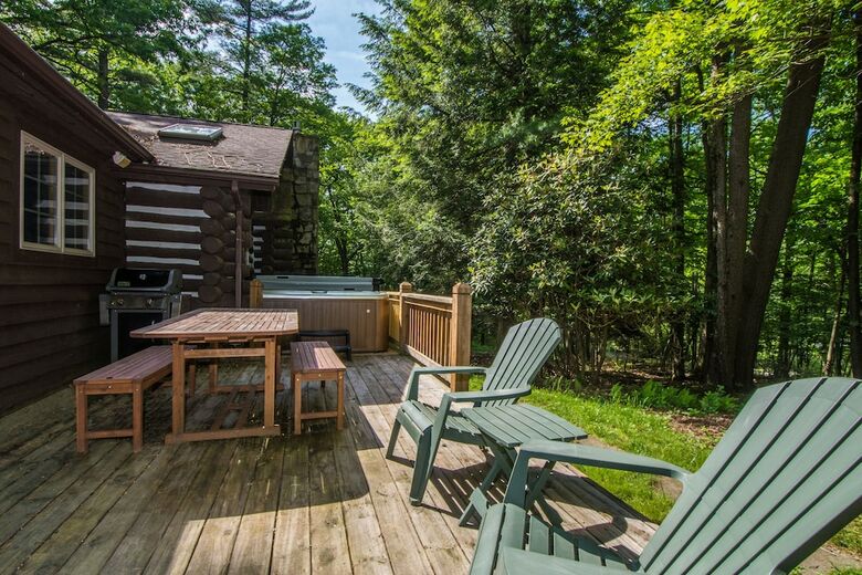 Country Roads Cabin