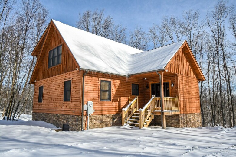 Maple Manor
