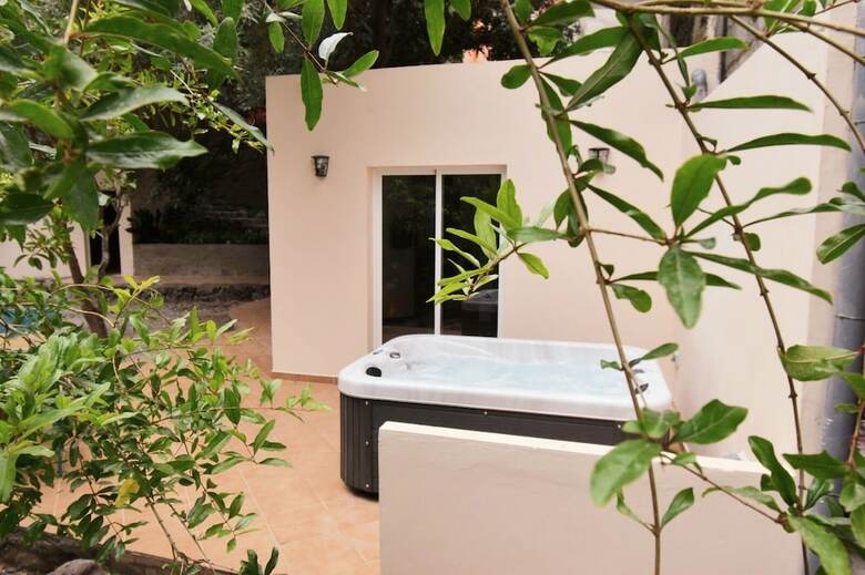 Bed & Breakfast Villa Nestor