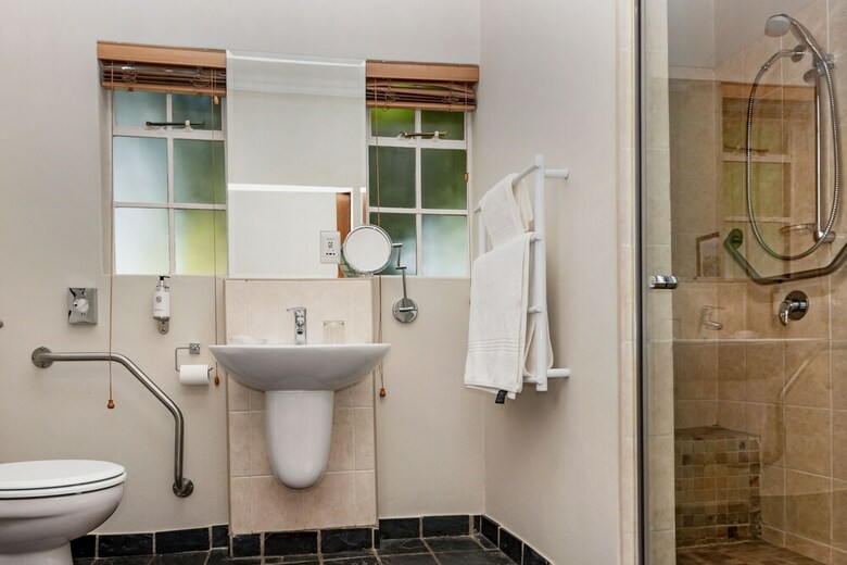 Bed & Breakfast Six Sandton