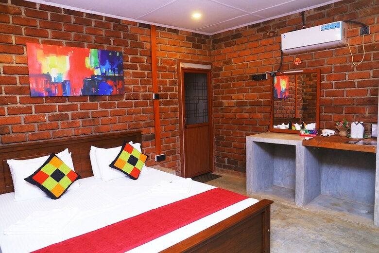 Hotel Click Hiriketiya