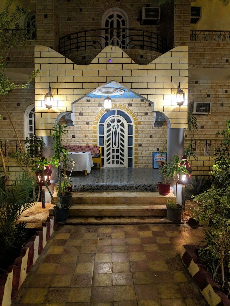 El Phardous Hotel