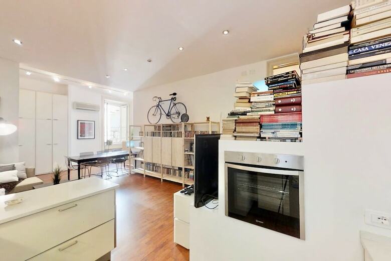 Apartamento Triestevillas - Centrale W/ Ac, Palazzo Storico