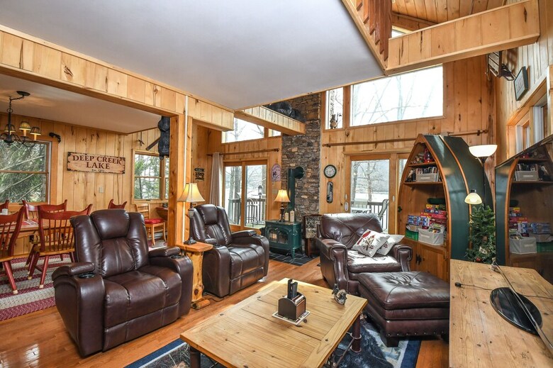 Cabana The Bear's Den