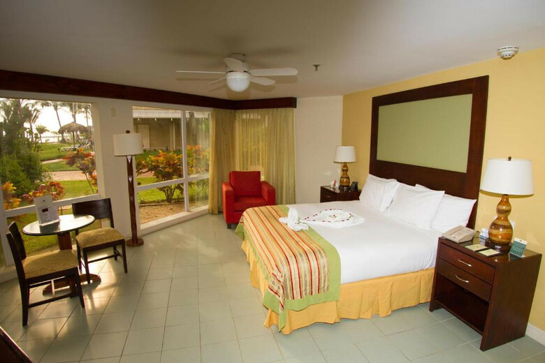 Hotel Doubletree Resort By Hilton Puntarenas All Incl.