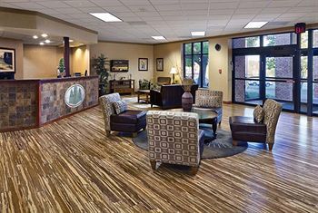 Hotel Arrowwood Resort And Conference Center