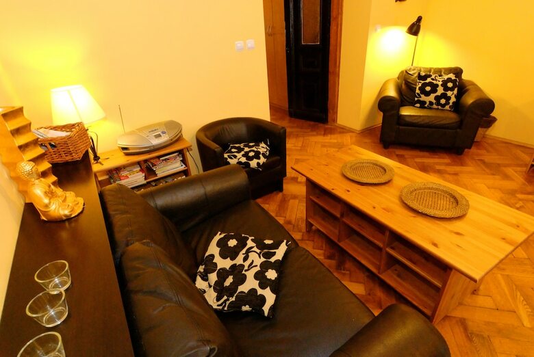 P&j Apartments