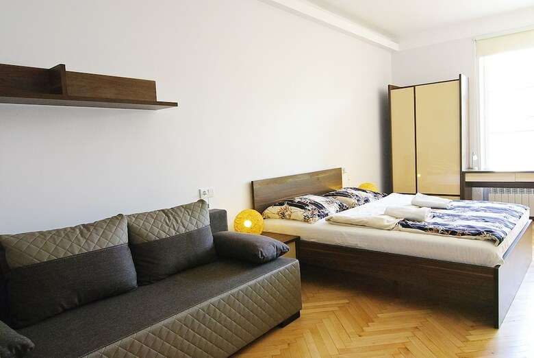 P&j Apartments
