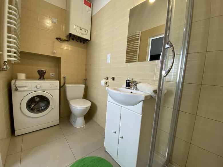 P&j Apartments