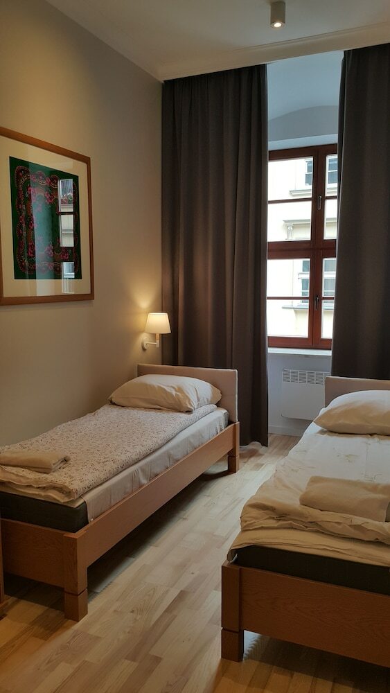 P&j Apartments