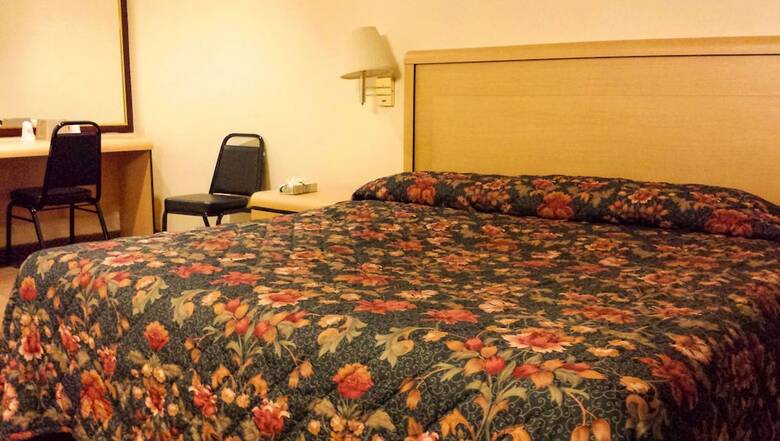 Motel Americana Inn Farmingdale