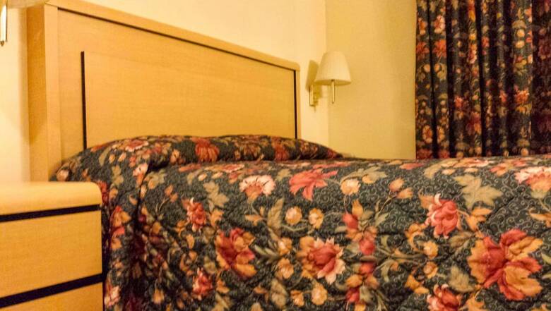 Motel Americana Inn Farmingdale