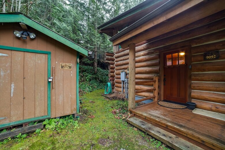 Mt. Baker Lodging Cabin 97 ?lakeside, Dock, Sleeps 6! By Mbl