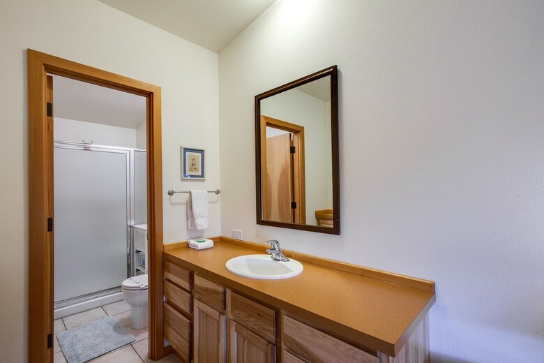 Mt. Baker Lodging Cabin 70 ? Riverside, Wifi, Sleeps 8! By Mbl
