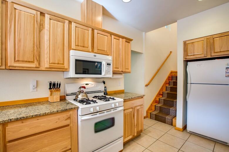 Mt. Baker Lodging Cabin 70 ? Riverside, Wifi, Sleeps 8! By Mbl