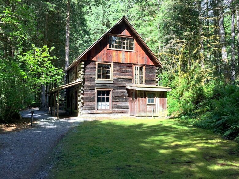 Mt. Baker Lodging Condo 20 ? Frpl, Wifi, Sleeps 6! By Mbl