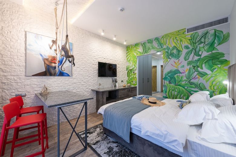 Mr. Grey Boutique Hotel