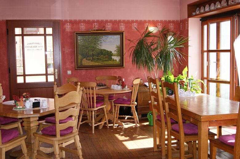 Hotel G�stehaus 'alte B�ckerei' Kaffeehaus