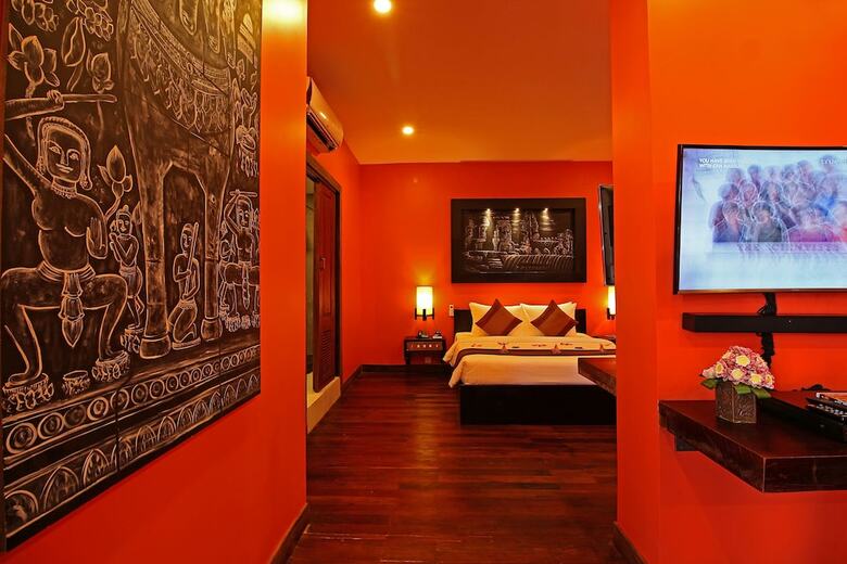 Golden Temple Hotel