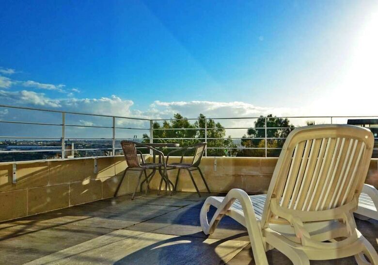 Hotel Castille Suites Penthouses