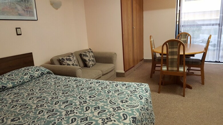 Ace Motor Lodge