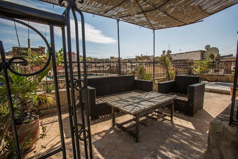 Hotel Riad Dar Tamo