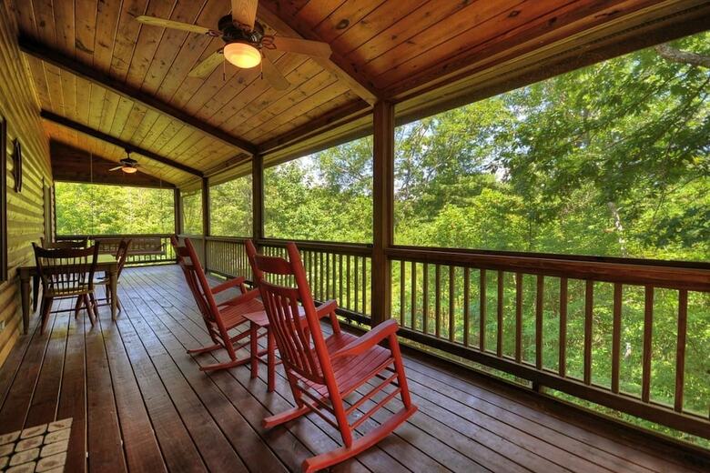 Cabana Rock Eagle Hideaway