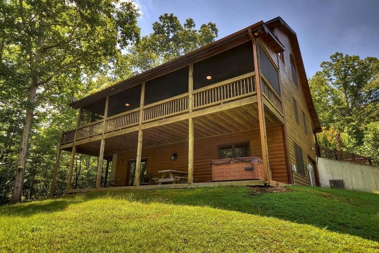 Cabana Rock Eagle Hideaway