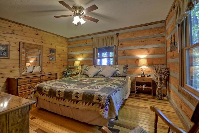Cabana Mountain Retreat