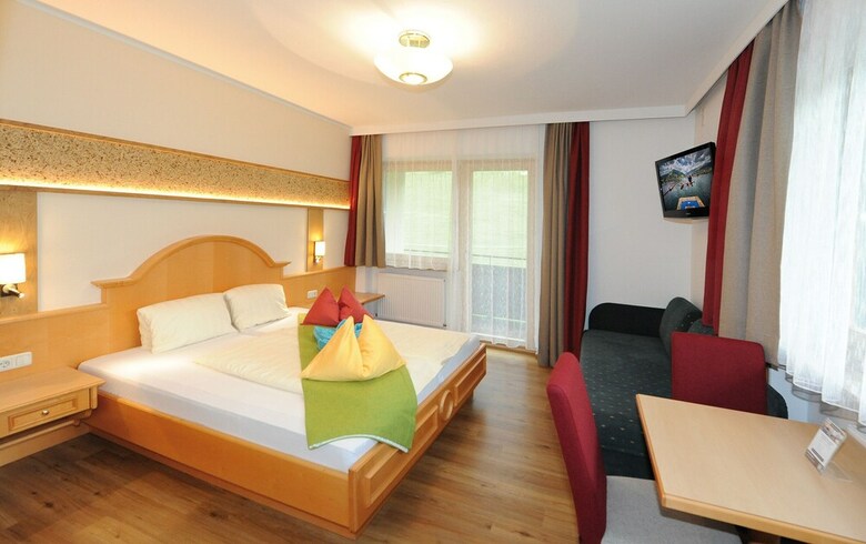 Bike & Ski Hotel Unterellmau