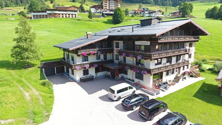 Bike & Ski Hotel Unterellmau