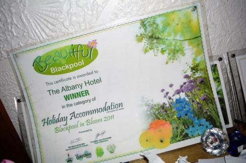 Bed & Breakfast The Albany Hotel