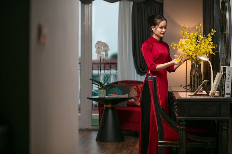 Shining Central Hotel & Spa