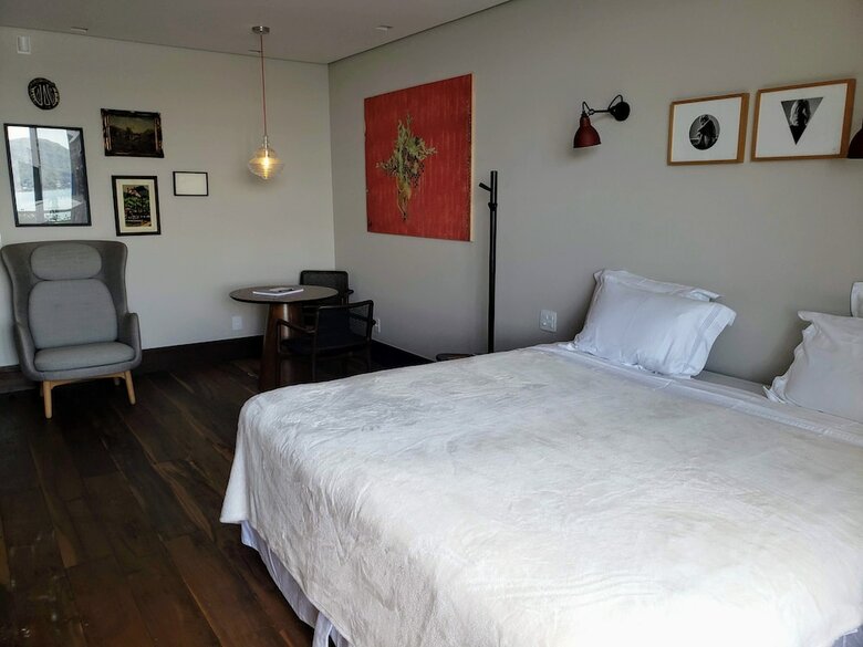 Casa Quatro Oito