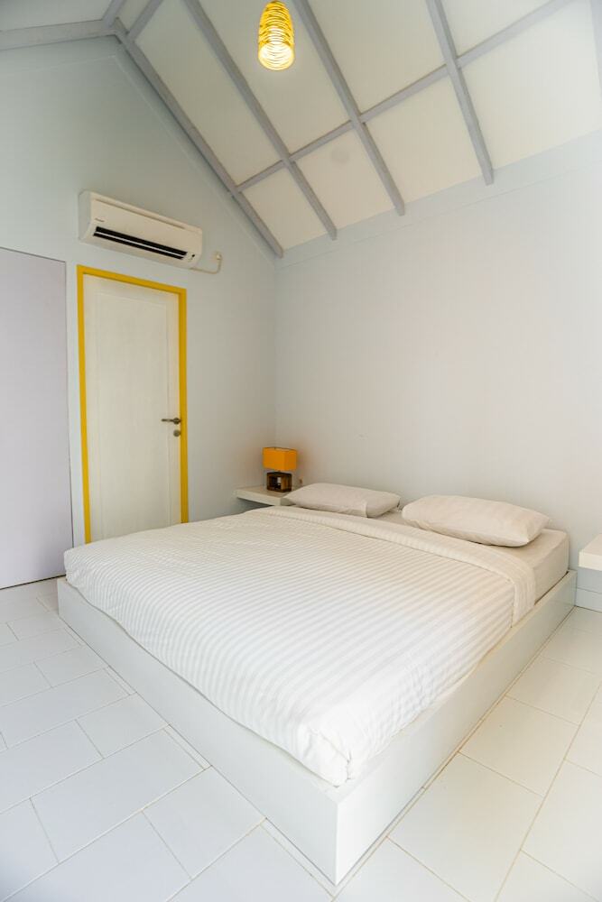 Hostal Canggu Castle - Hostel