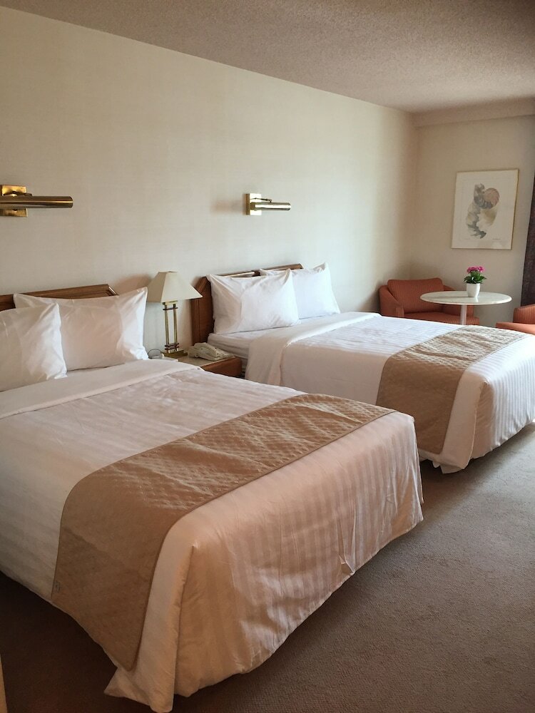 Hotel H�tels Gouverneur Montr�al - �le Charron