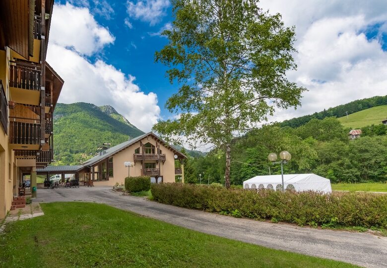 Hotel L'autre Vall�e  Les Niv�oles