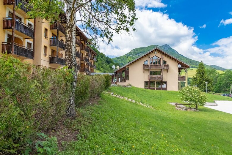 Hotel L'autre Vall�e  Les Niv�oles