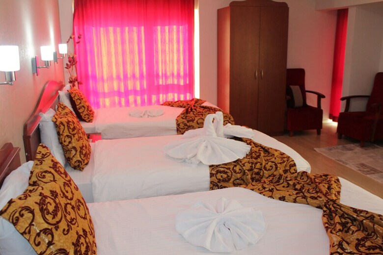 Hotel Kaya Otel