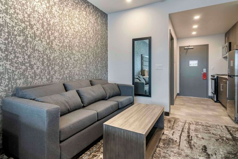 The Hue Hotel, Ascend Hotel Collection