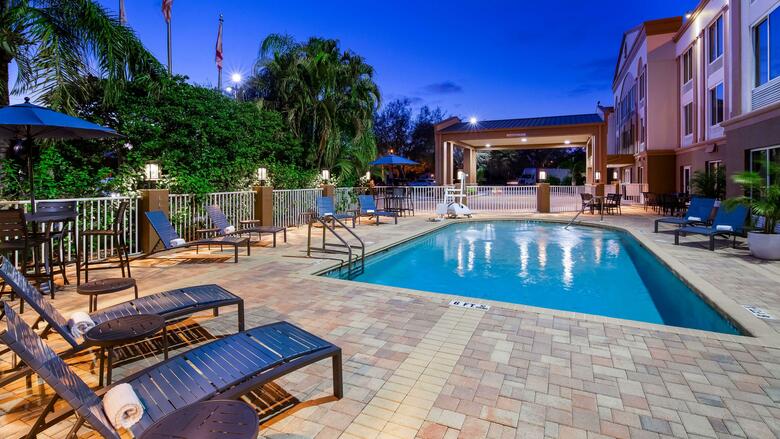Hotel Best Western Plus Ambassador Suites Venice