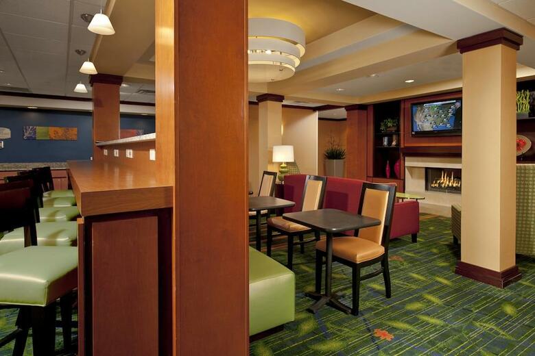 Hotel Fairfield Inn & Suites By Marriott Brunswick Freeport