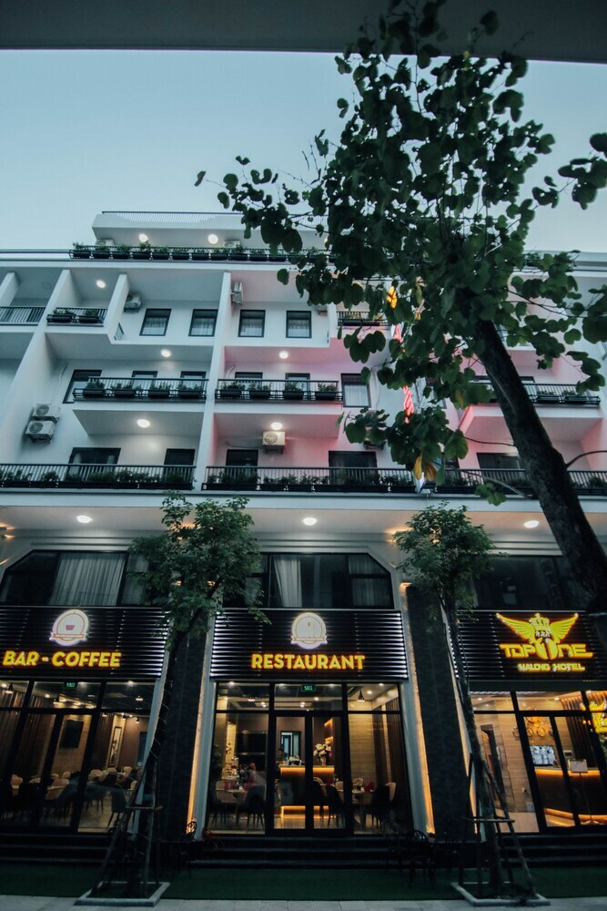 Top One Halong Hotel