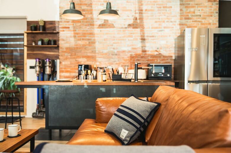 Hotel Boy Apartment