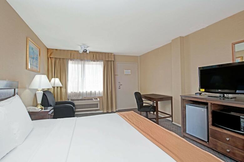 Hotel Howard Johnson By Wyndham Torrance