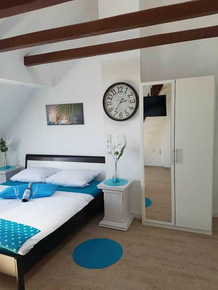 Lorenz Apartment 2